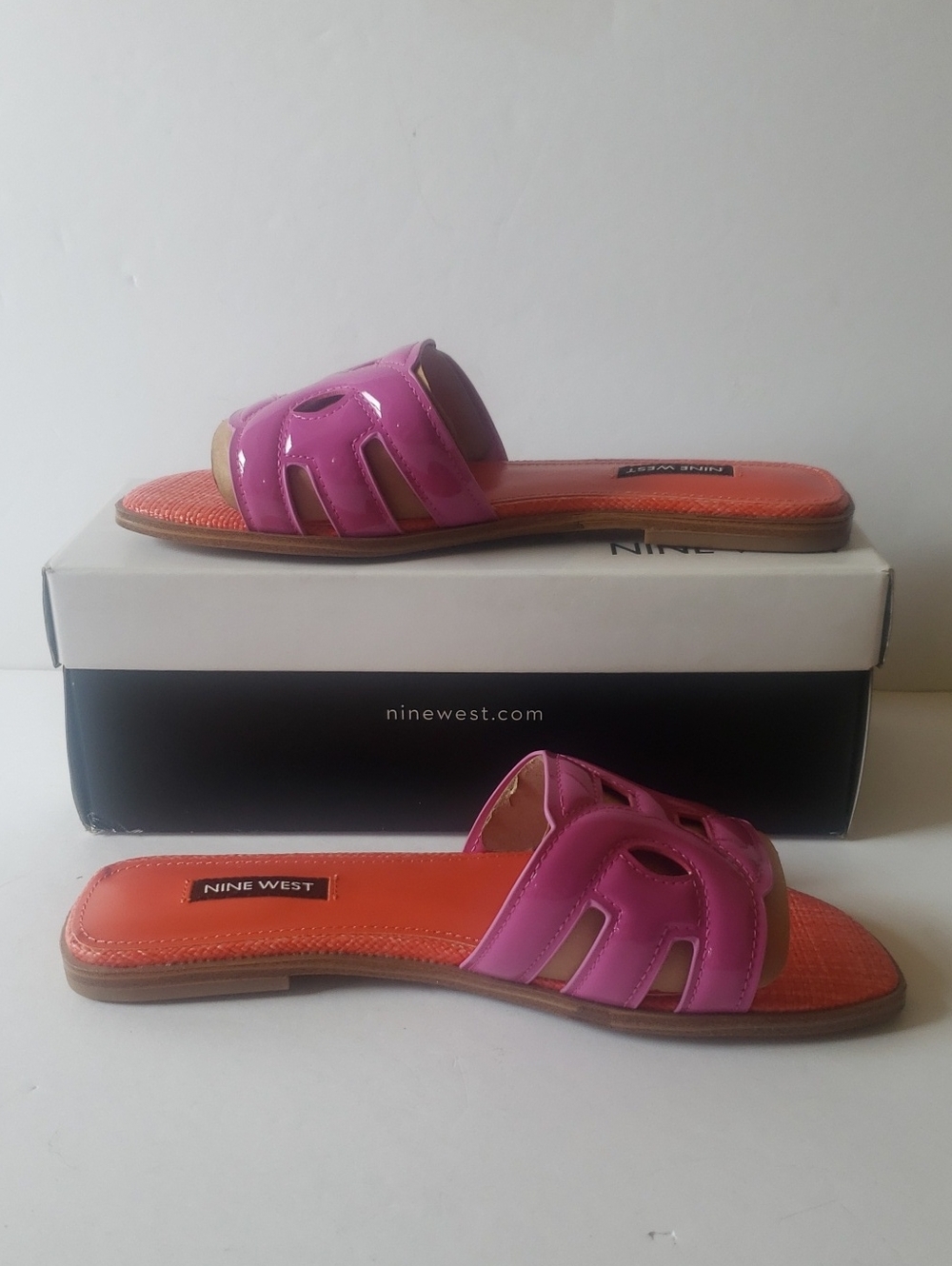 Nine West Geena3 Pink/Orange Flat Sandal, Size 7.5M NIB
